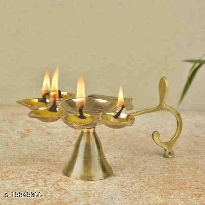 Brass Panch Aarti Diya Oil Lamp - The Indian Rang
